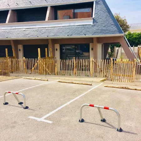Calm, Cocon A La Mer, Bleriot-plage Apartment *